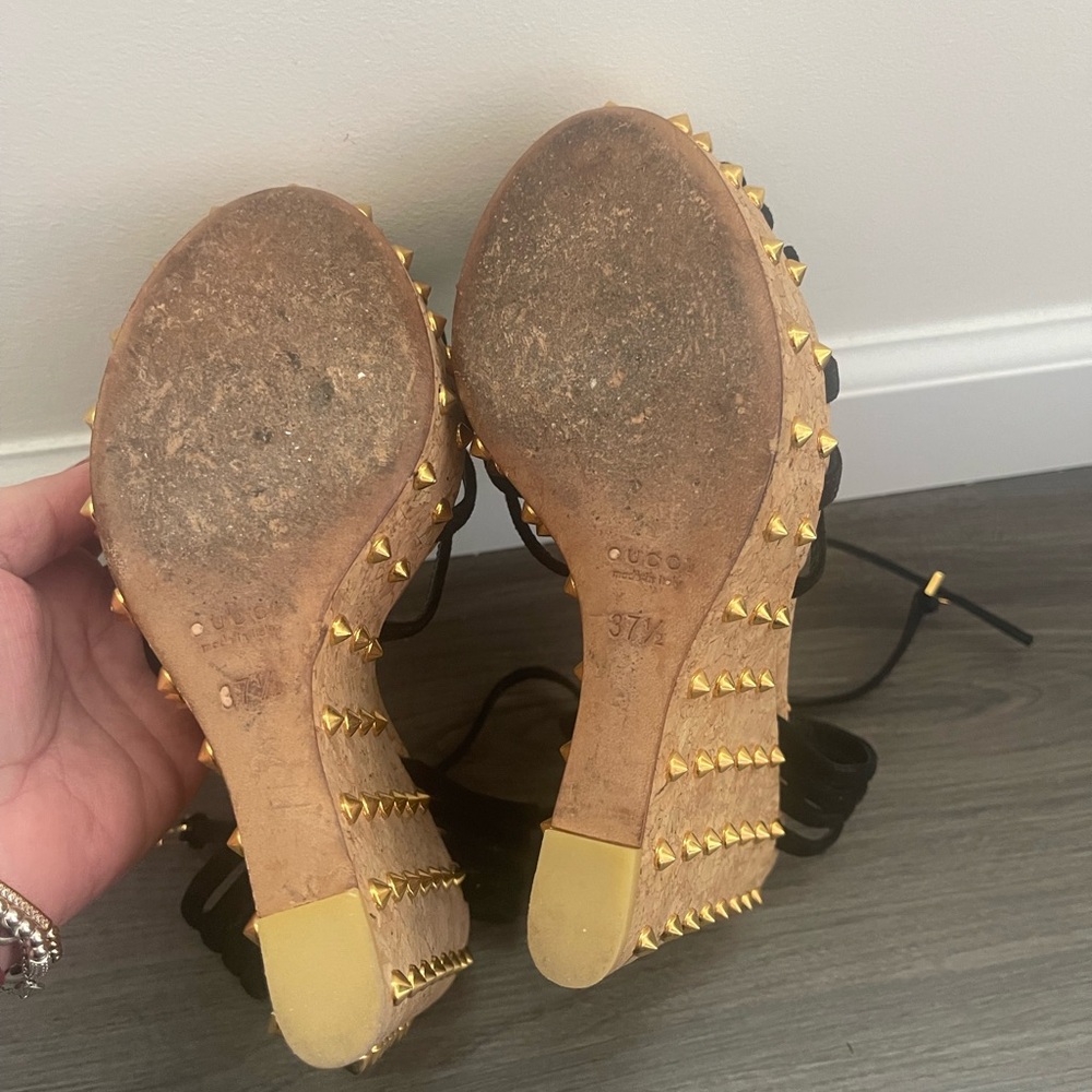Gucci Spiked Cork Wedge Sandals 37.5 - Picture 5 of 5